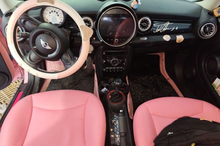 Used MINI 2013 1.6L ONE Limited Edition First Version
