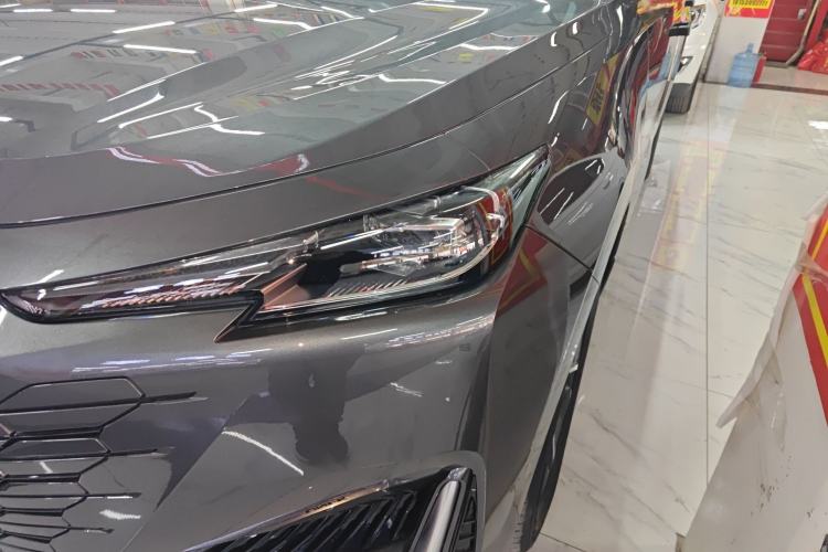 Used CHANGAN UNI-K iDD 2022 Blue Whale iDD 130km 1.5T Excellence Model
