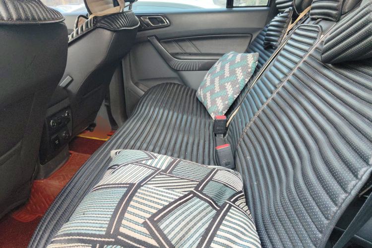 Used Ford Everest 2017 2.0T Gasoline Automatic 4x4 Flagship Edition 7 Seats