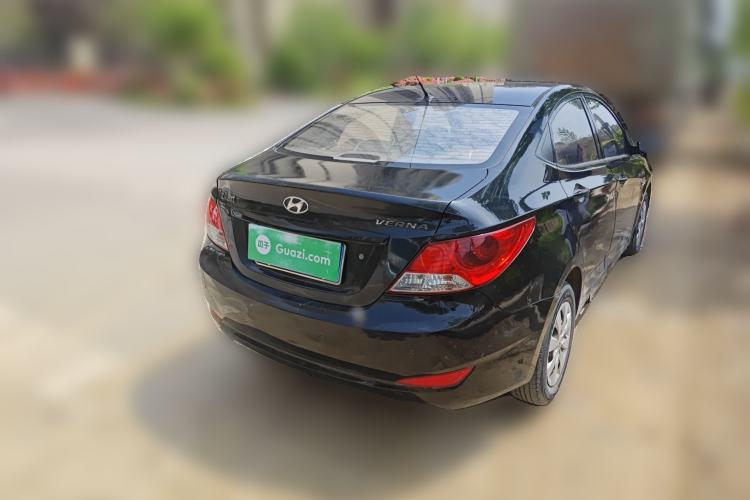 Used Hyundai Verna (older generation) 2010 Sedan 1.4L Manual Comfort GS
