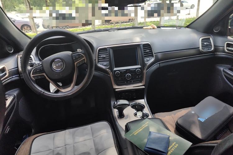 Used Jeep Grand Cherokee 2014 3.6L Elite Navigation Edition
