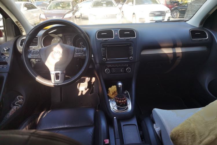 Used Volkswagen Golf 2012 1.4TSI Automatic Luxury Edition
