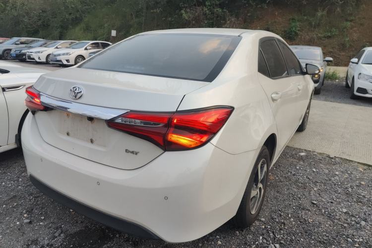 Used Toyota Levin 2017 Revised 185T CVT Elite Edition China V Standard Rear Right 45 Deg