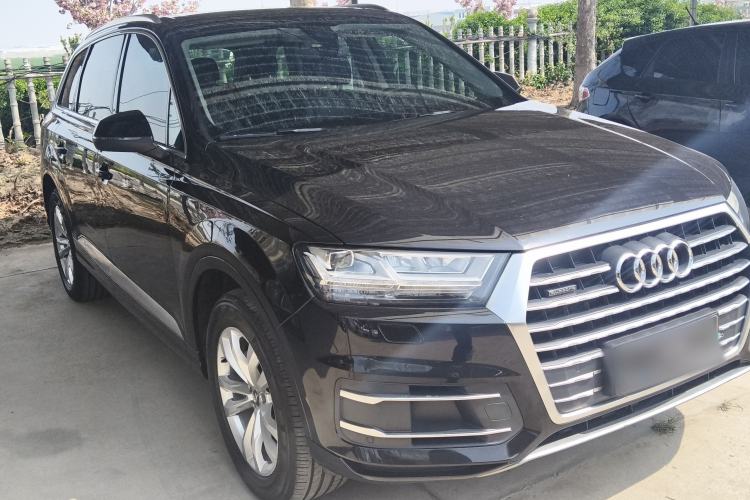 Used Audi Q7 2018 40 TFSI Comfort Model Exterior 1