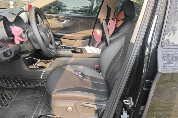 Used Hongqi E-QM5 2022 431 km Charge & Enjoy Edition Left Front Seat