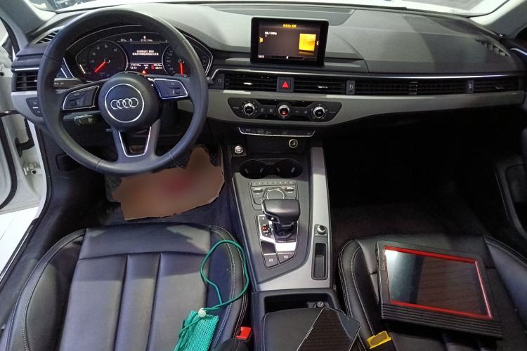 Used Audi A4L 2018 30th Anniversary Edition 40 TFSI Trendy Model