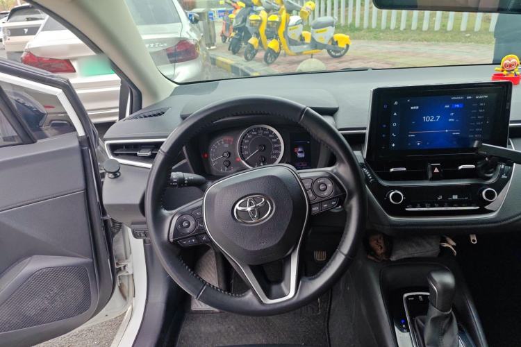 Used Toyota Corolla 2021 1.2T S-CVT Luxury Edition
