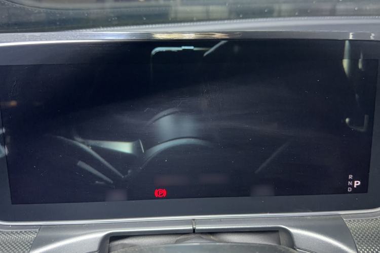 Used Mercedes-Benz C-Class 2023 Second Facelift C 260 L Sport Edition Steering Wheel