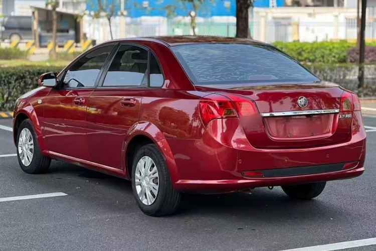 Used Buick Excelle 2015 1.5L Automatic Classic Model Exterior 5