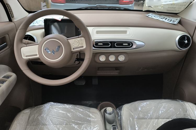 Used Wuling Hongguang MINIEV 2025 Four-Door Version Advanced Edition
