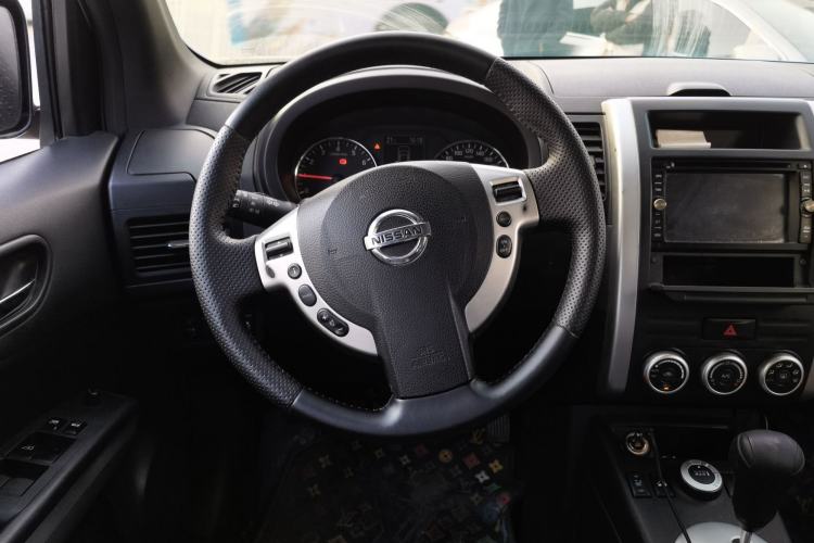 Used Nissan X-Trail 2012 2.5L CVT Luxury Edition 4WD
