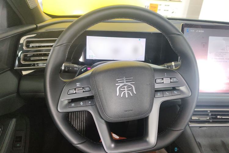 Used BYD Qin L 2025 DM-i Smart Drive 120KM Excellence Model Steering Wheel