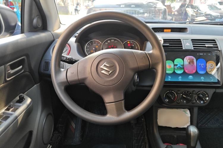 Used Suzuki Swift 2014 1.5L Automatic Fashion Edition