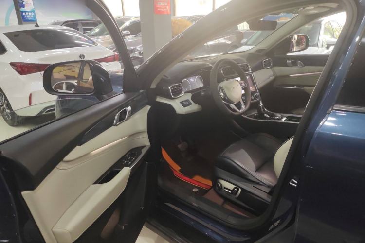 Used Lynk & Co 01 2017 2.0T Two-Wheel Drive Zhaopu Version