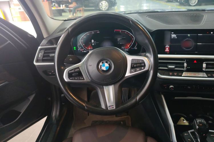 Used BMW 3 Series 2021 Second Facelift 320Li M Sport Package
