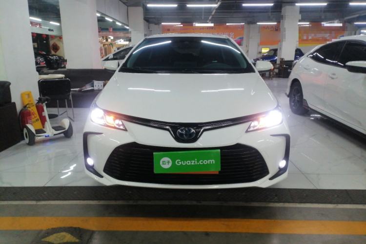 Used Toyota Corolla 2021 Dual-Motor 1.8L E-CVT Elite Edition