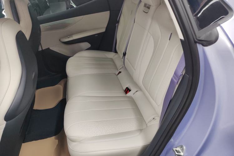 Used Lynk & Co 07 2024 EM-P 126 Long-Range Intelligent Driving Ultra
