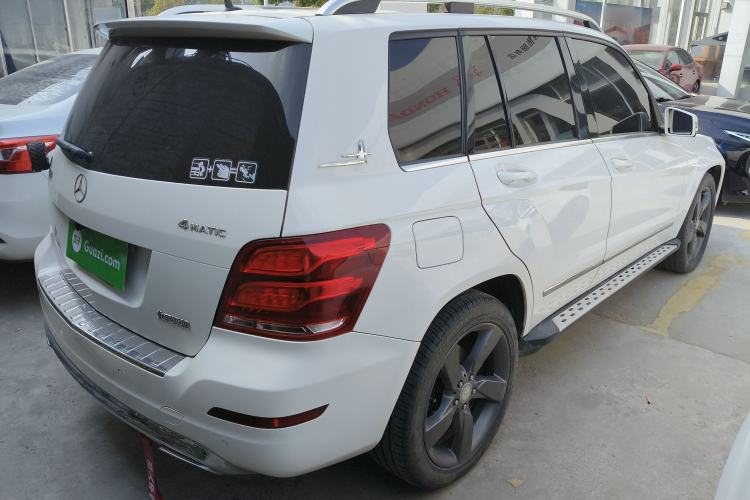 Used Mercedes-Benz GLK-Class 2013 GLK 300 4MATIC Dynamic Sunroof Model
