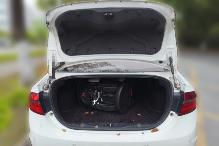 Used Chery Arrizo 7 2016 1.6L CVT ZhiShang Edition Trunk