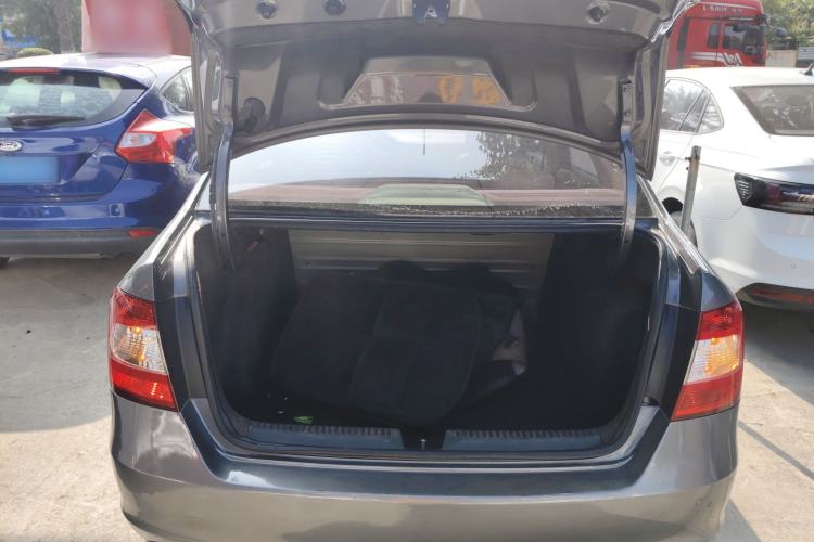 Used Skoda Rapid 2016 1.6L Automatic Chuanxing Edition