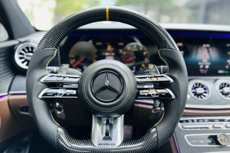 Used Mercedes-Benz E-Class 2022 Revised E 300 L Sporty and Stylish Edition Steering Wheel