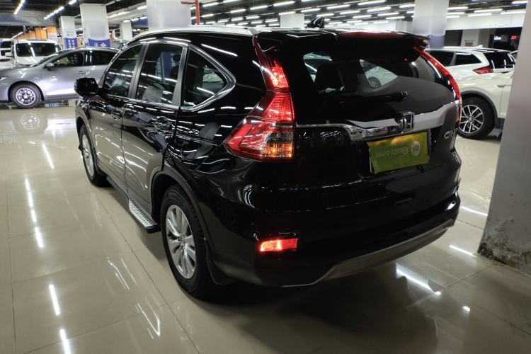 Used Honda CR-V 2016 2.0L Two-Wheel Drive Classic Edition