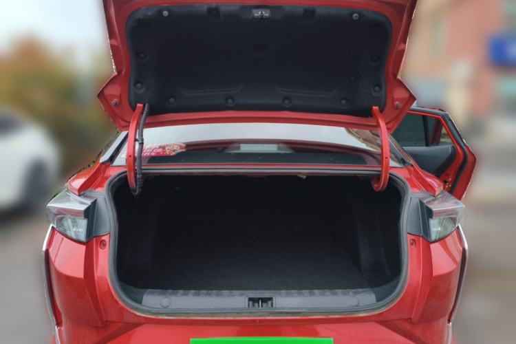 Used Dongfeng Aeolus Yixuan 2020 230T Automatic Cool Edition Trunk