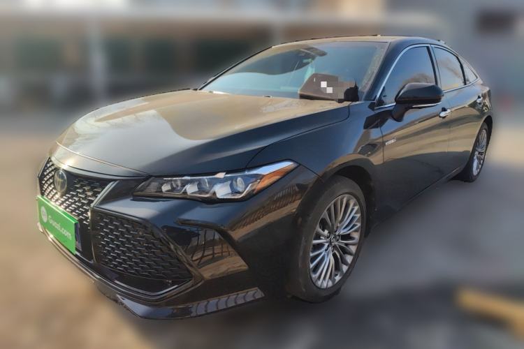 Used Toyota Avalon 2019 Dual-Engine 2.5L XLE Prestige Version China VI Standard
