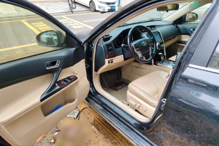 Used Toyota Reiz 2012 2.5V Fengdu Elite Stylish Edition