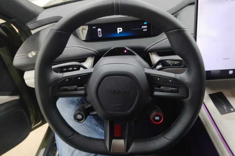 Used Xiaomi Auto SU7 2024 Rear-Drive Standard Founder Edition
