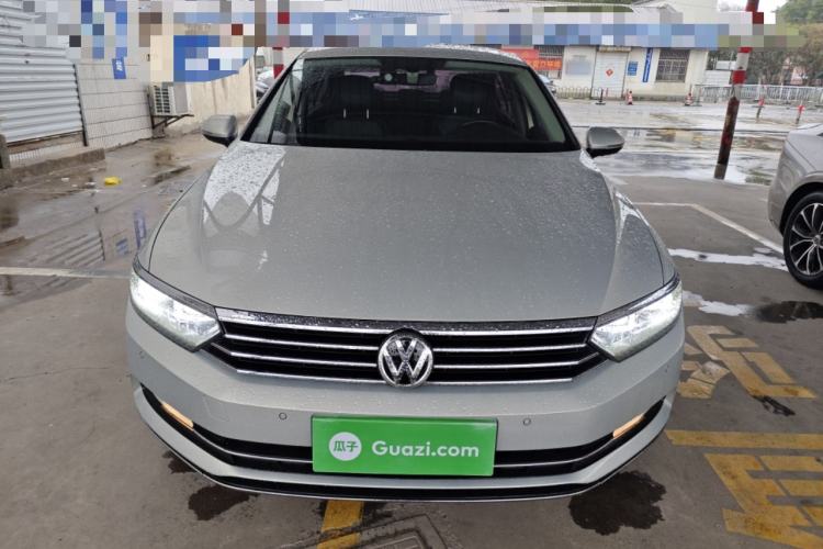 Used Volkswagen Magotan 2017 330TSI DSG Luxury Model