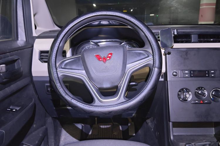 Used Wuling Zhengcheng 2021 1.5T Manual Comfort Version
