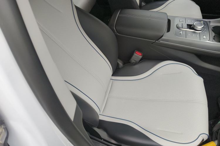 Used BYD Destroyer 05 2023 Champion Edition DM-i 120KM Prestige Model Right Front Seat