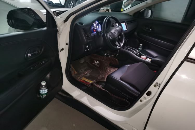 Used Honda Vezel 2019 1.5L CVT Luxury Model China V Driver Seat