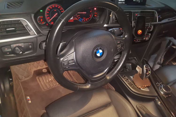 Used BMW 3 Series 2018 320Li Leading Luxury Package
