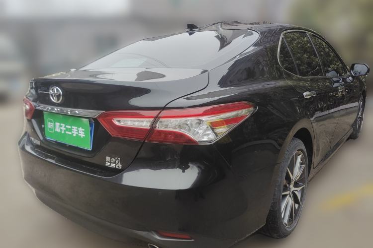 Used Toyota Camry 2021 2.5G Luxury Edition
