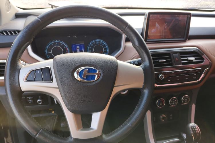 Used BAIC Changhe M70 2017 1.5L manual luxury cabin