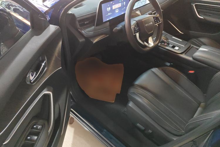 Used Venucia V 2021 260T Idol Edition