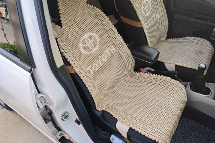 Used Venucia R50 2015 1.6L Manual Fashion Edition Right Front Seat