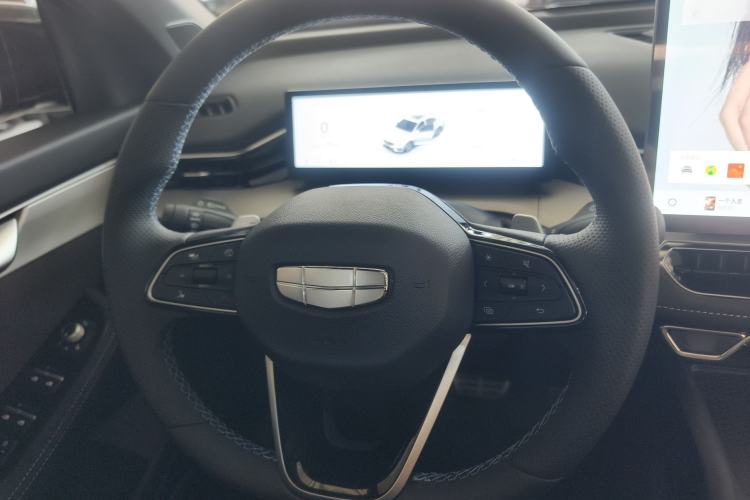 Used Geely Auto Preface 2025 Dongfang Yao 2.0TD Lanxing Edition Steering Wheel