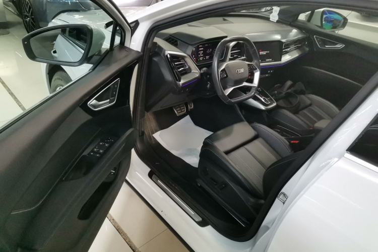 Used Audi Q4 e-tron 2023 40 e-tron Adventure Edition
