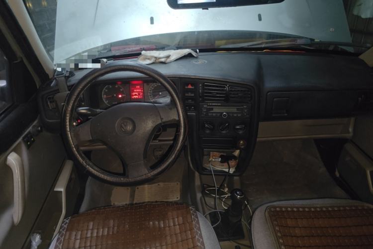 Used Volkswagen Jetta 2010 1.6L Partner