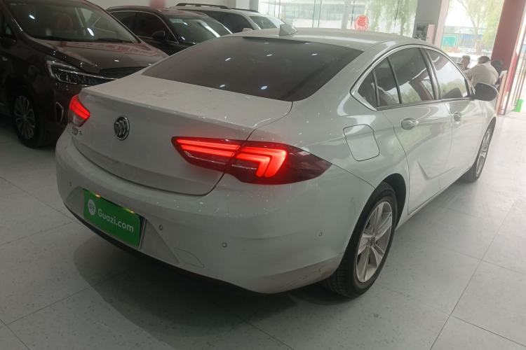 Used Buick Regal 2017 20T Luxury Model Rear Right 45 Deg