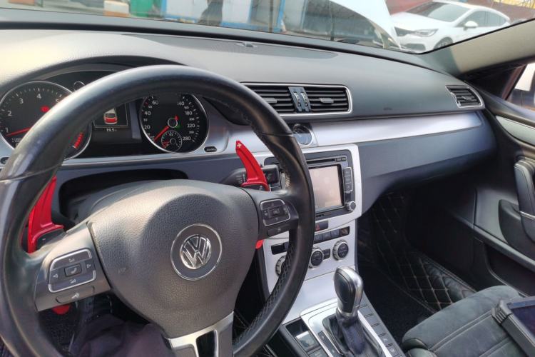 Used Volkswagen FAW-Volkswagen CC 2016 2.0 TSI Luxury Model
