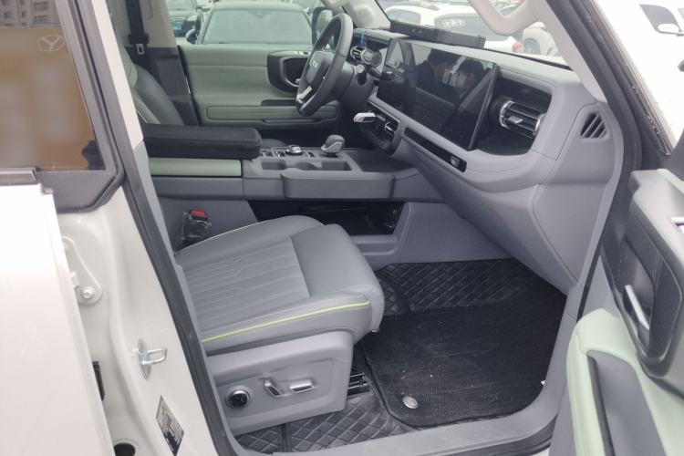 Used BAIC Off-Road BJ40 Electric Drive 2025 Standard Edition Right Front Seat