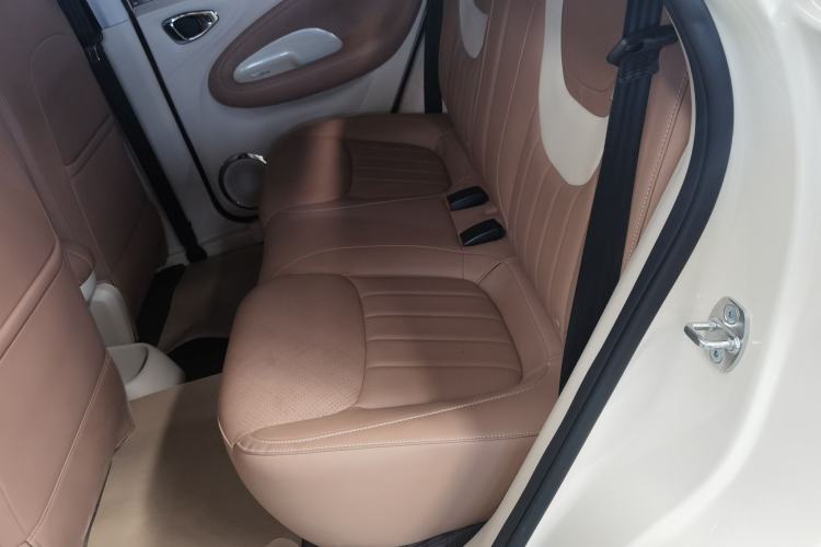 Used Wuling Bingo 2025 410 km Lingxi Deluxe Edition Left Rear Seat