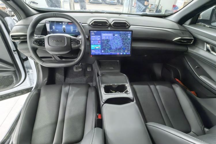 Used Dongfeng Aeolus L7 New Energy 2025 518 Zongxiang Trim