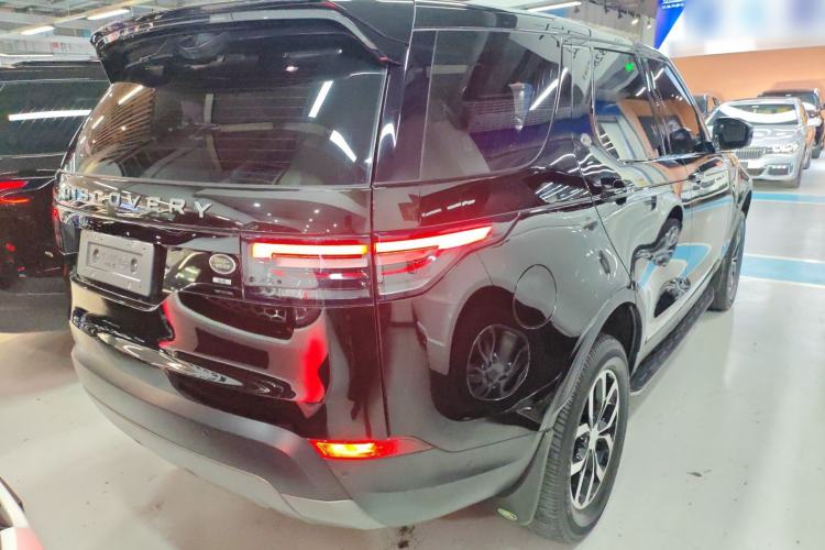 Used Land Rover Discovery 2018 3.0 SC V6 SE
