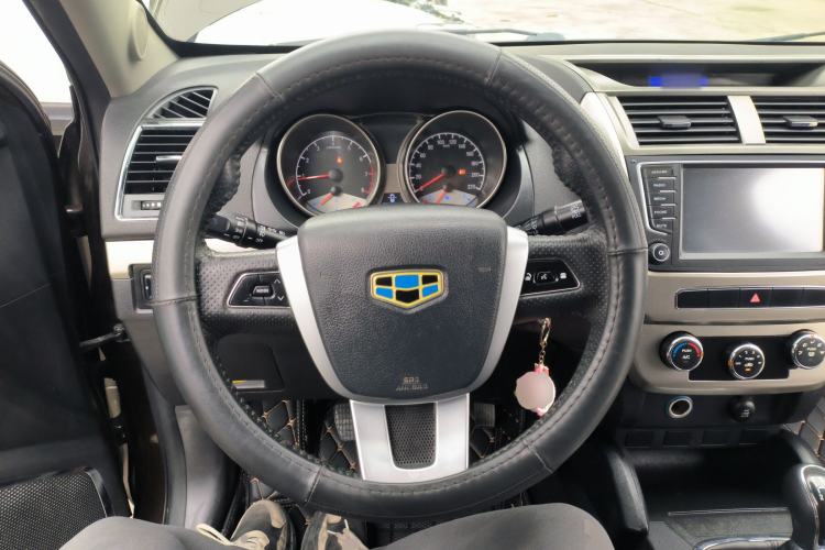 Used Geely Auto GX7 2015 Classic Edition 1.8L Manual Elite Model China V Standard