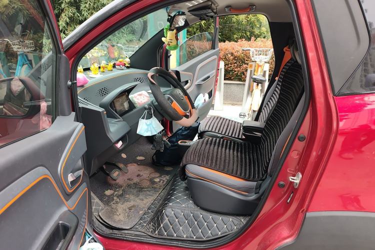 Used Baojun E100 2020 305KM Smart Drive Version Left Front Seat